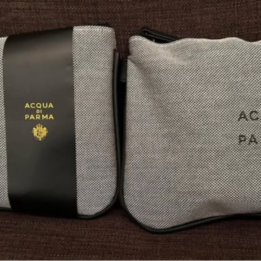 Air Canada Acqua Di Parma Black and Gray Travel Set
